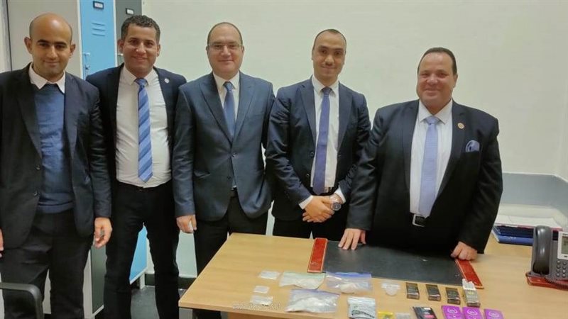 المخدرات بحوزة جمارك