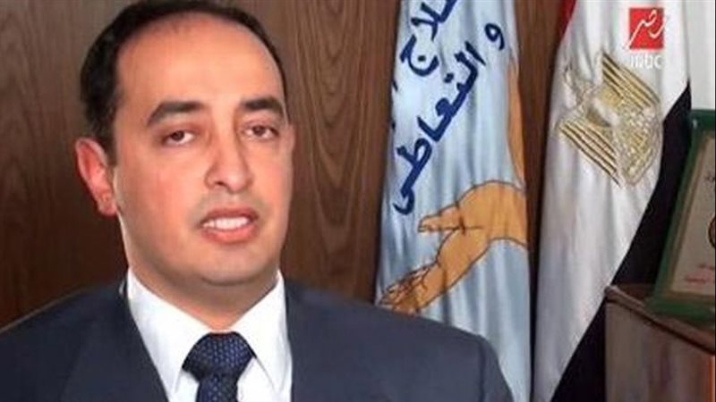 الدكتور عمرو عثمان،