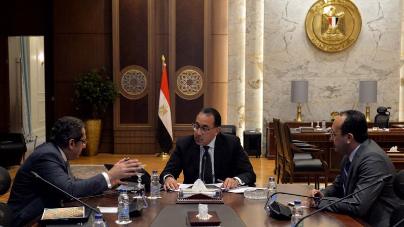 اجتماع برئاسة الدكتور