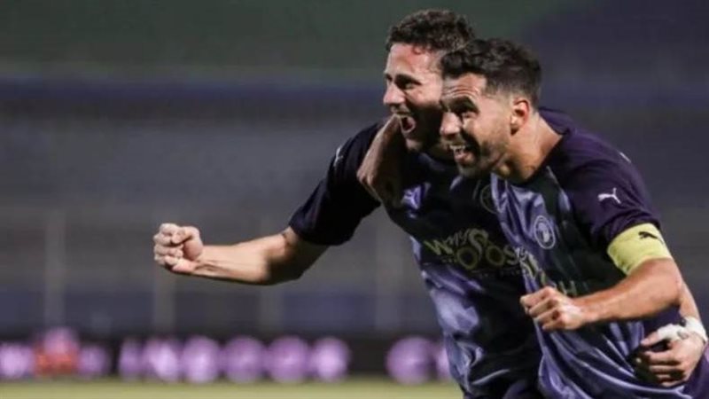 جونياس يباغت الأهلي