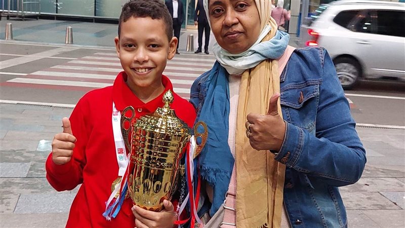 الطالب الفائز بمسابقة