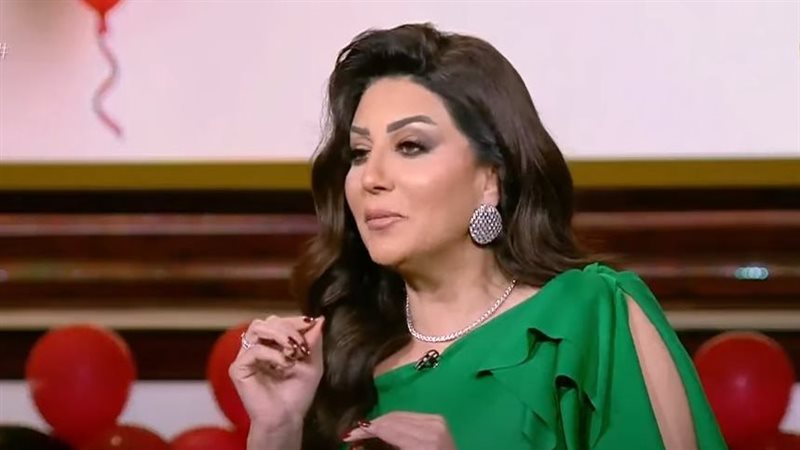 وفاء عامر، فيتو