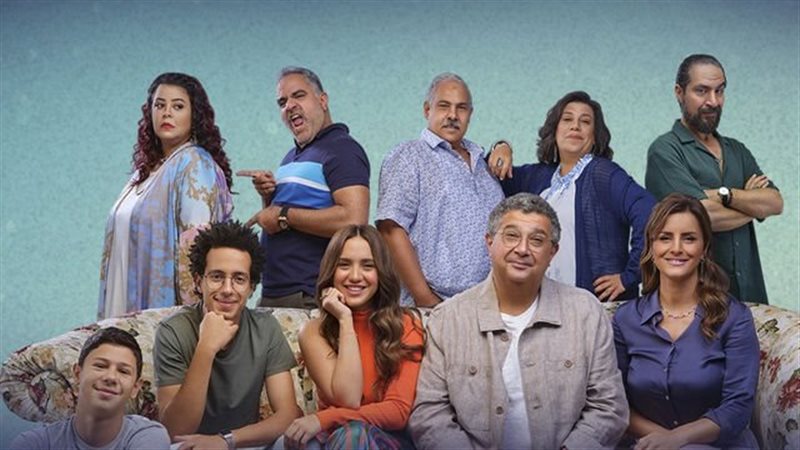 أبطال موضوع عائلي