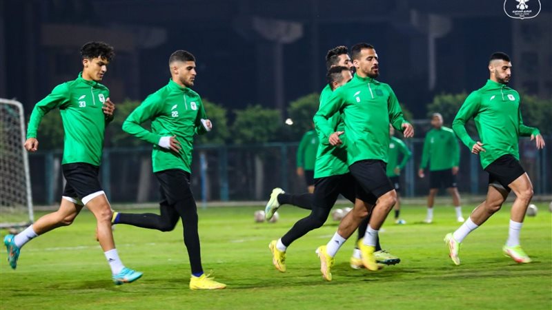 أحمد الشيخ يرفض الانتقال