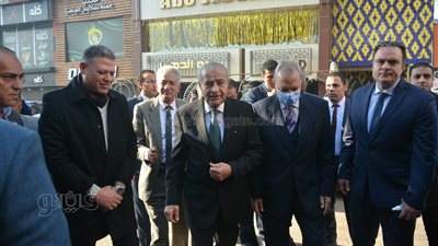 وزير التموين يفتتح معرض أهلا رمضان بشبرا الخيمة ( فيديو وصور )