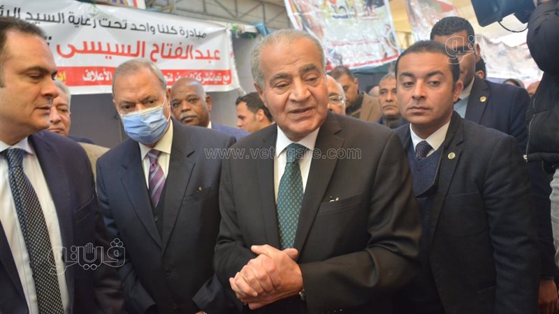وزير التموين الدكتور