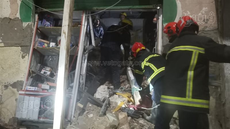 عقار الجمرك المنهار،