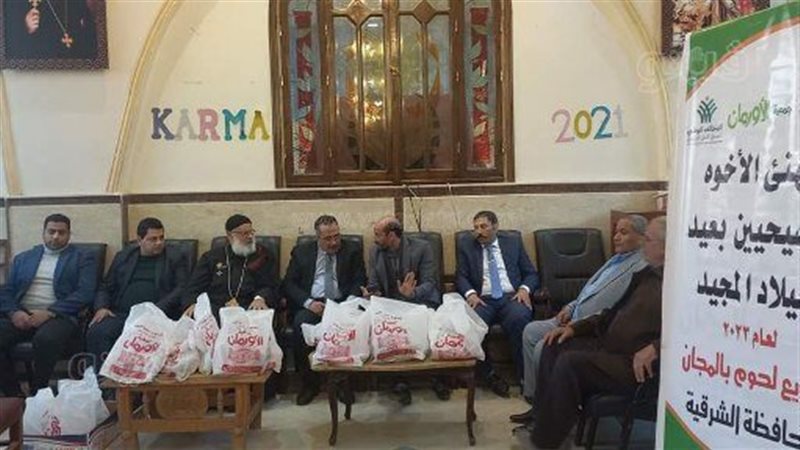 تهنئه الأقباط وتوزيع