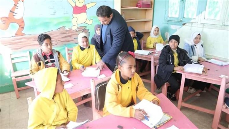 انطلاق امتحانات صفوف