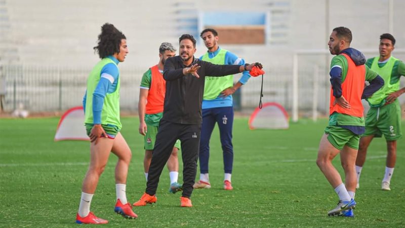 غزل المحلة، فيتو