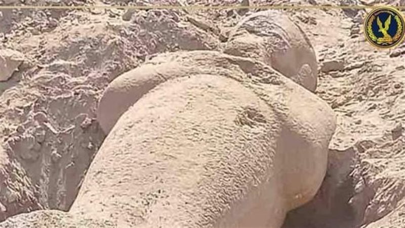 تمثال رمسيس، فيتو
