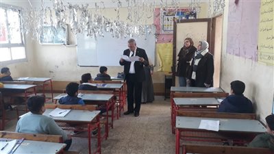 طلاب شمال سيناء يواصلون أداء امتحانات النقل 
