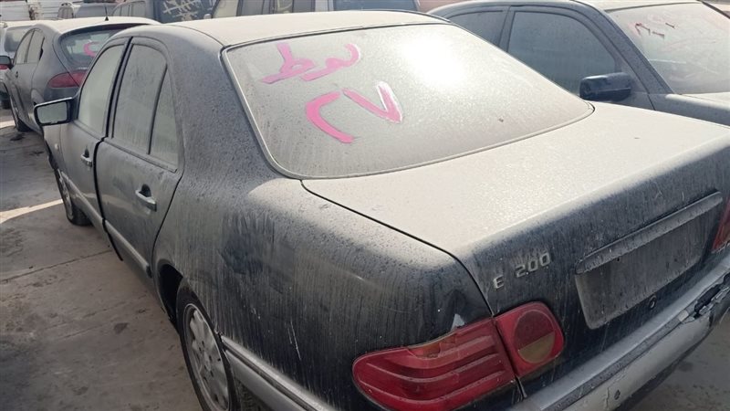 سيارات جمارك مطار