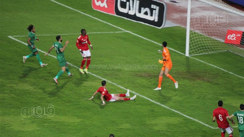 الاهلي، فيتو
