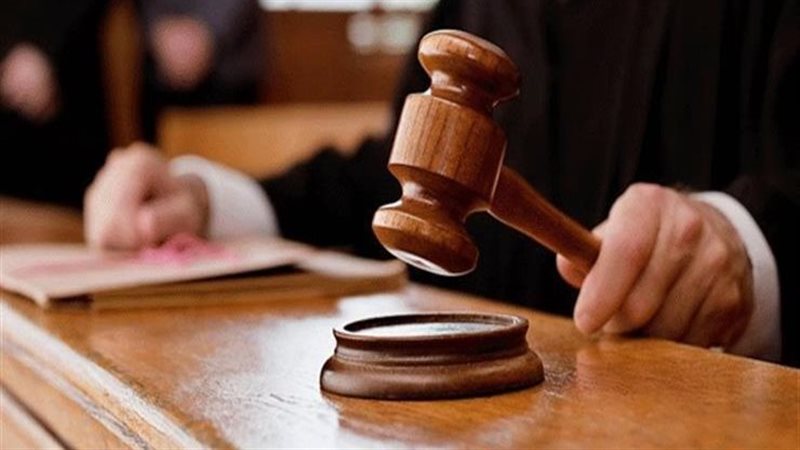 محاكمة متهمين،فيتو