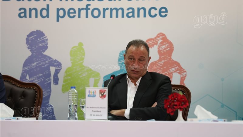 محمود الخطيب رئيس
