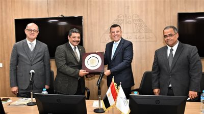 جامعة عين شمس وهيئة الطاقة الذرية توقعان بروتوكولًا للتعاون العلمي والبحثي والأكاديمي