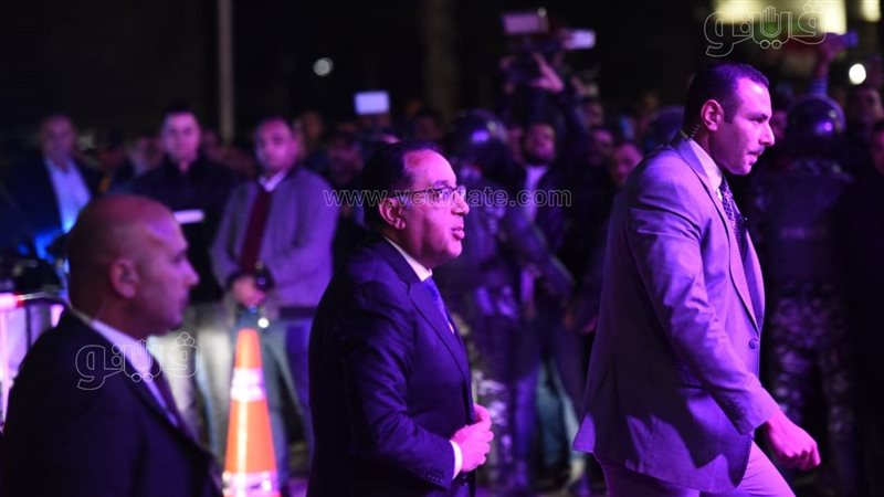 رئيس الوزراء خلال