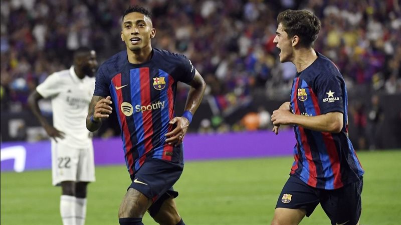 برشلونة يهزم ريال