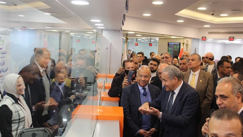 وزير التموين خلال