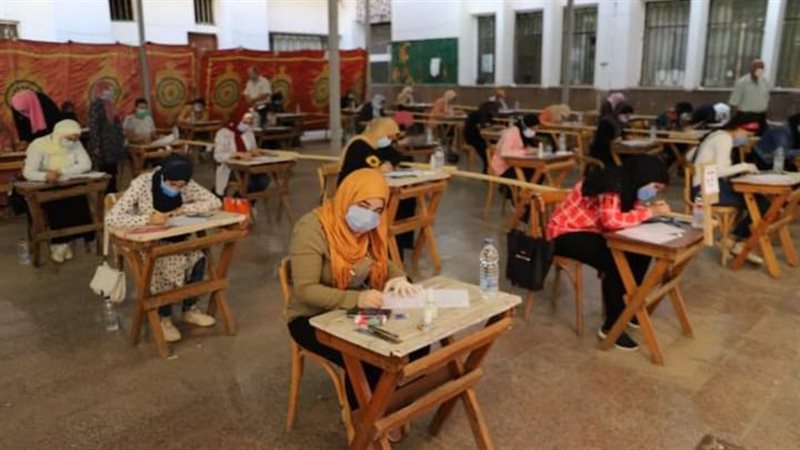 امتحانات الفصل الدراسي