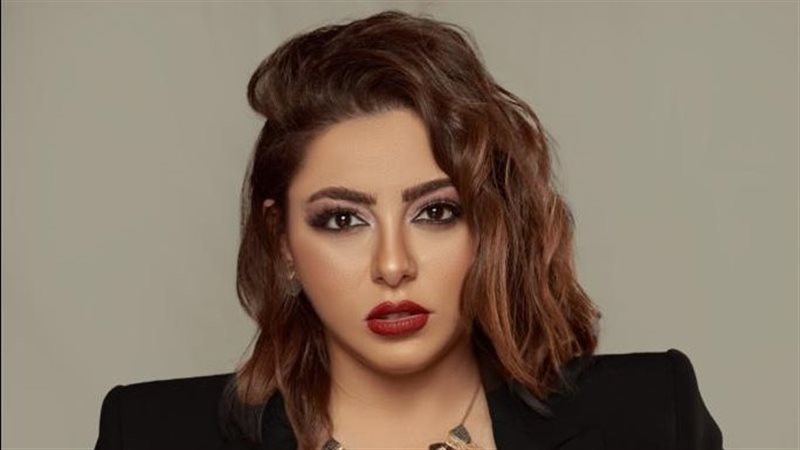الفنانة إلهام عبد