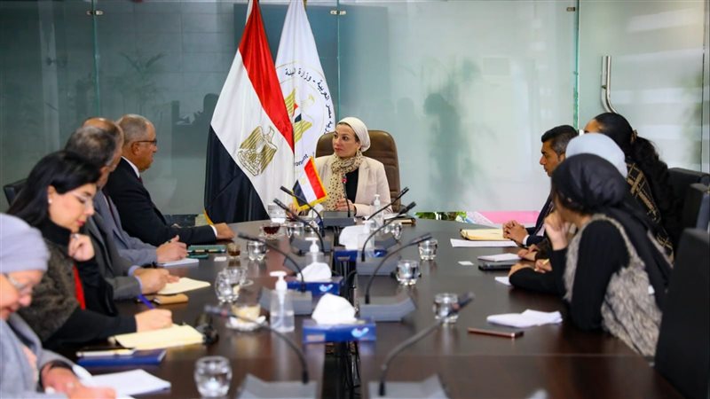 اجتماع وزيرة البيئة،