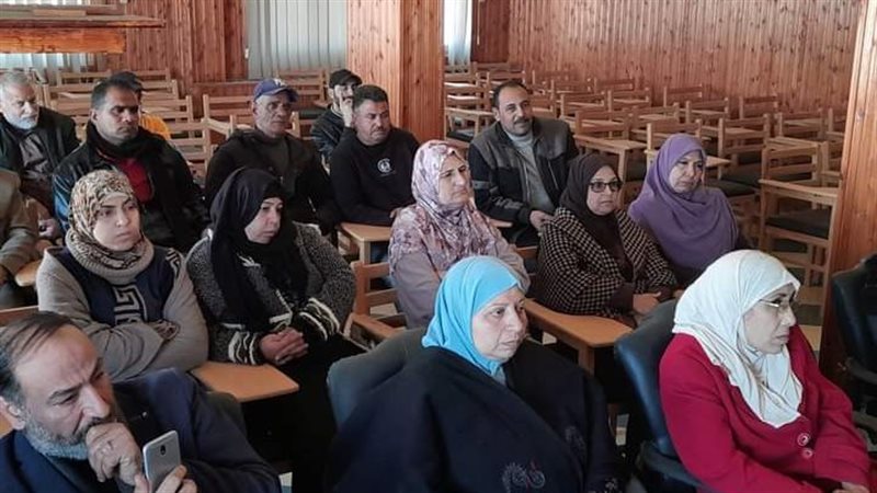 ندوة توعية للعاملين