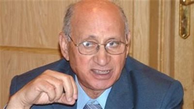 بدء عزاء الدكتور محمود الشريف وزير الإدارة المحلية الأسبق