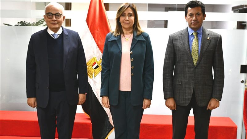 وزراء الثقافة والشباب