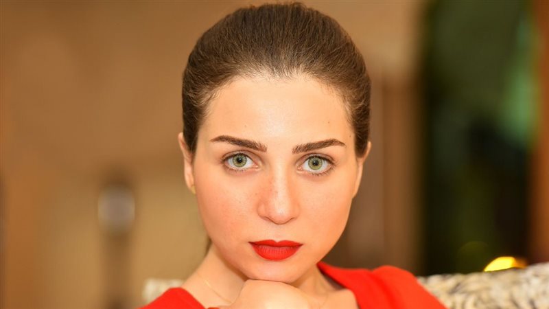 مي عز الدين، فيتو