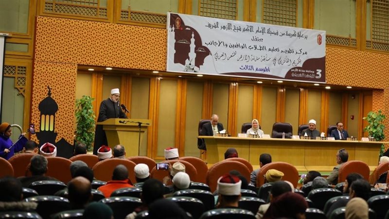 تكريم الفائزين في