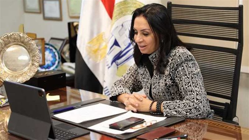الدكتورة مايا مرسي،