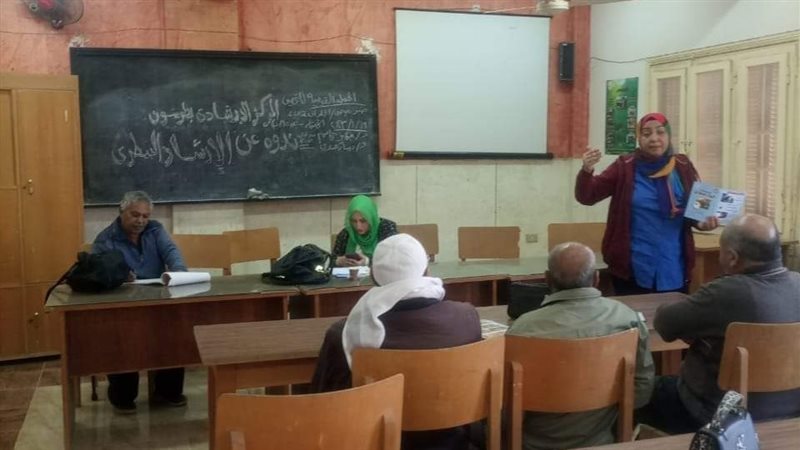 جانب من فعاليات المحاضرة،