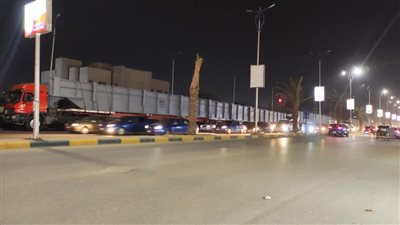 بدء إغلاق شارع ترسا لتركيب الكمر الخرساني لمحور عمرو بن العاص