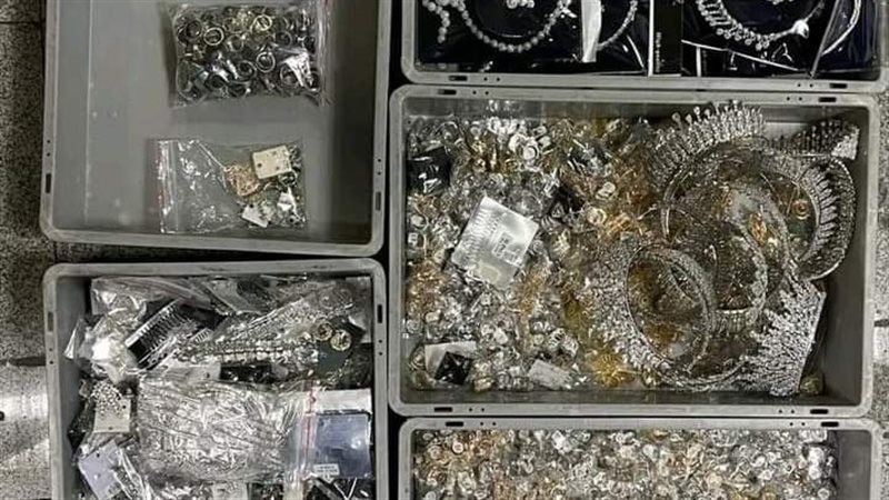المضبوطات بحوزة رجال