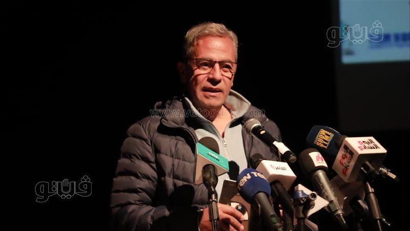 صبري فواز، فيتو 