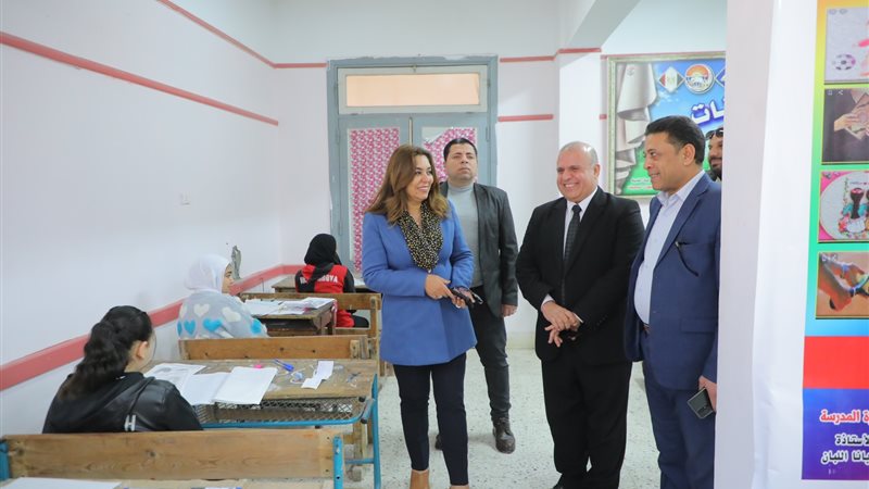 محافظ دمياط تتابع