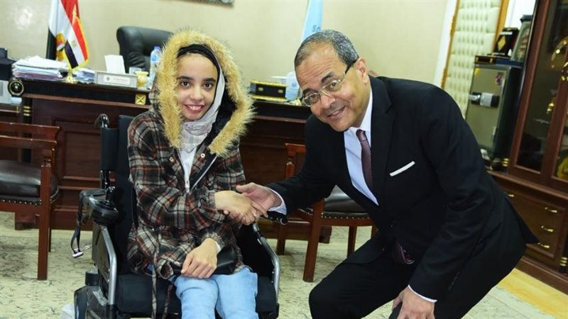 جامعة سوهاج تمنح
