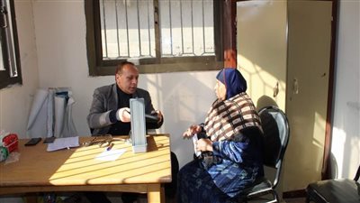 استمرار القوافل الطبية بمراكز شباب البحيرة (صور)