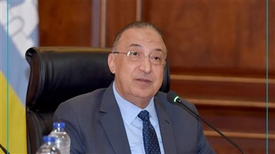  طلاب الشهادة الإعدادية بالإسكندرية يؤدون امتحان اللغة الأجنبية الأولى والتربية الفنية