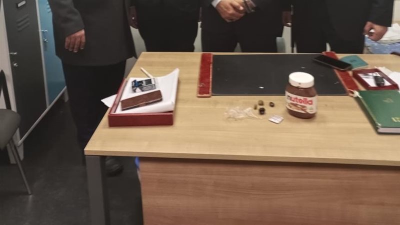 الحشيش بحوزة رجال
