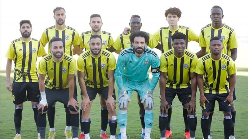 المقاولون، فيتو 