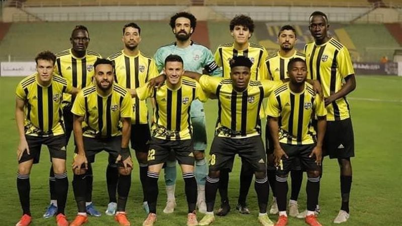 المقاولون، فيتو 