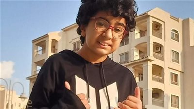 الحكاية الكاملة لدهس الطفل يوسف في مدينتي والنشطاء: والدته مسمياه حبيب ربنا