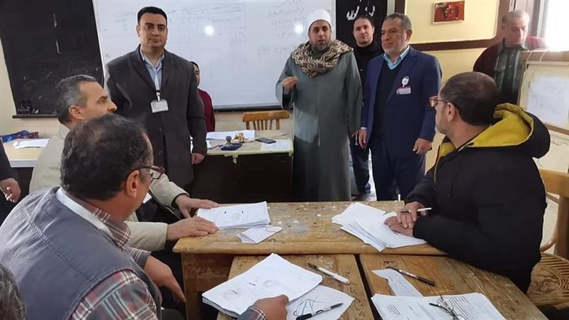 جانب من أعمال التصحيح،فيتو