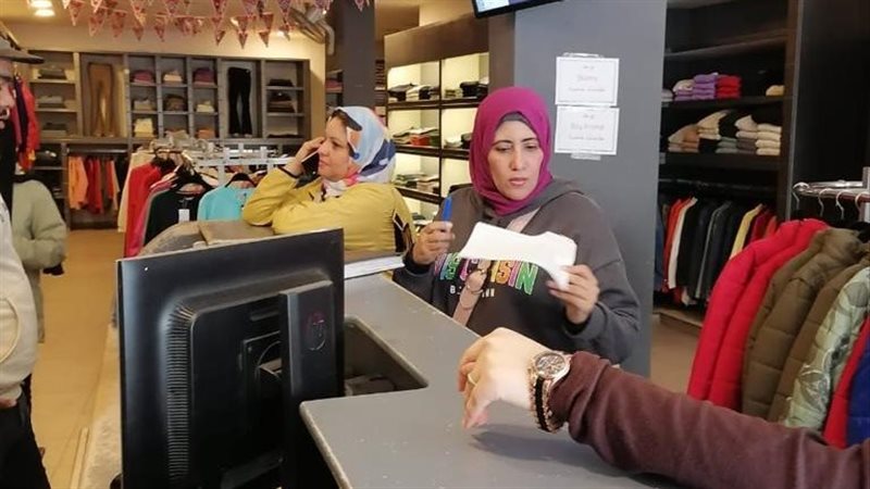 جانب من الحملة، فيتو