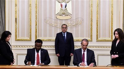 رئيس الوزراء يشهد توقيع مذكرة تعاون بين مصر والصومال بمجال تكنولوجيا المعلومات