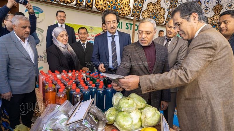 رئيس جامعة طنطا يفتتح