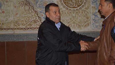 عصام كامل يؤدي واجب العزاء في الكاتب الصحفي سيد عبد العاطي (صور)